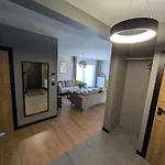 Chill House *