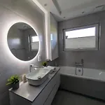Chill House
